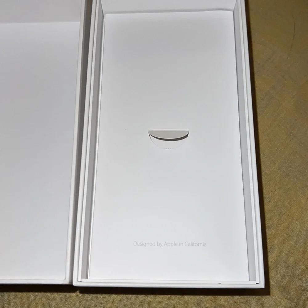 Apple iPhone 6s Plus OEM Packaging Box